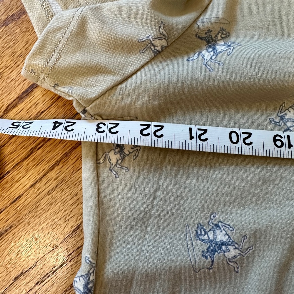 LulaRoe Christy V-Neck Short Sleeve Top in tan with cowboy & horses 3X NWT - Picture 4 of 9